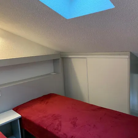 Maison Familiale A Avec Piscine Commune Et Climatisation - Fr-1-604-9 *