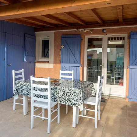 شقة Maison Familiale A Avec Piscine Commune Et Climatisation - Fr-1-604-9 Loupian