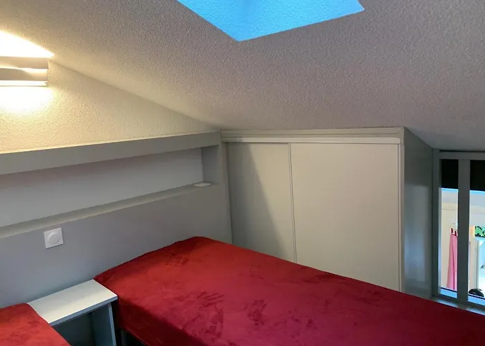 Maison Familiale A Avec Piscine Commune Et Climatisation - Fr-1-604-9 *